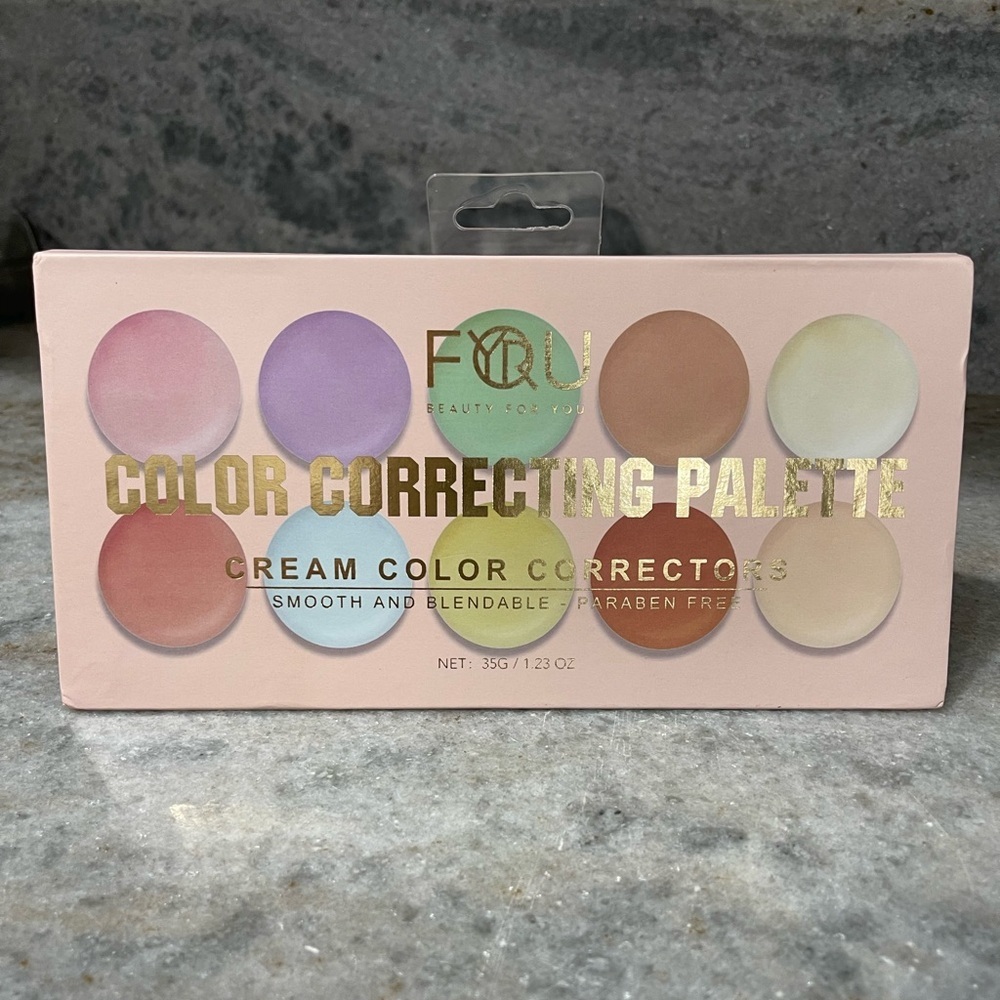 New in box BFY Color Correcting Palette - Cream